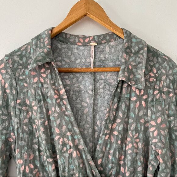 Free People NWT Mint Print Shayla Faux Wrap Maxi Long Sleeve Wrap Dress - Picture 12 of 16